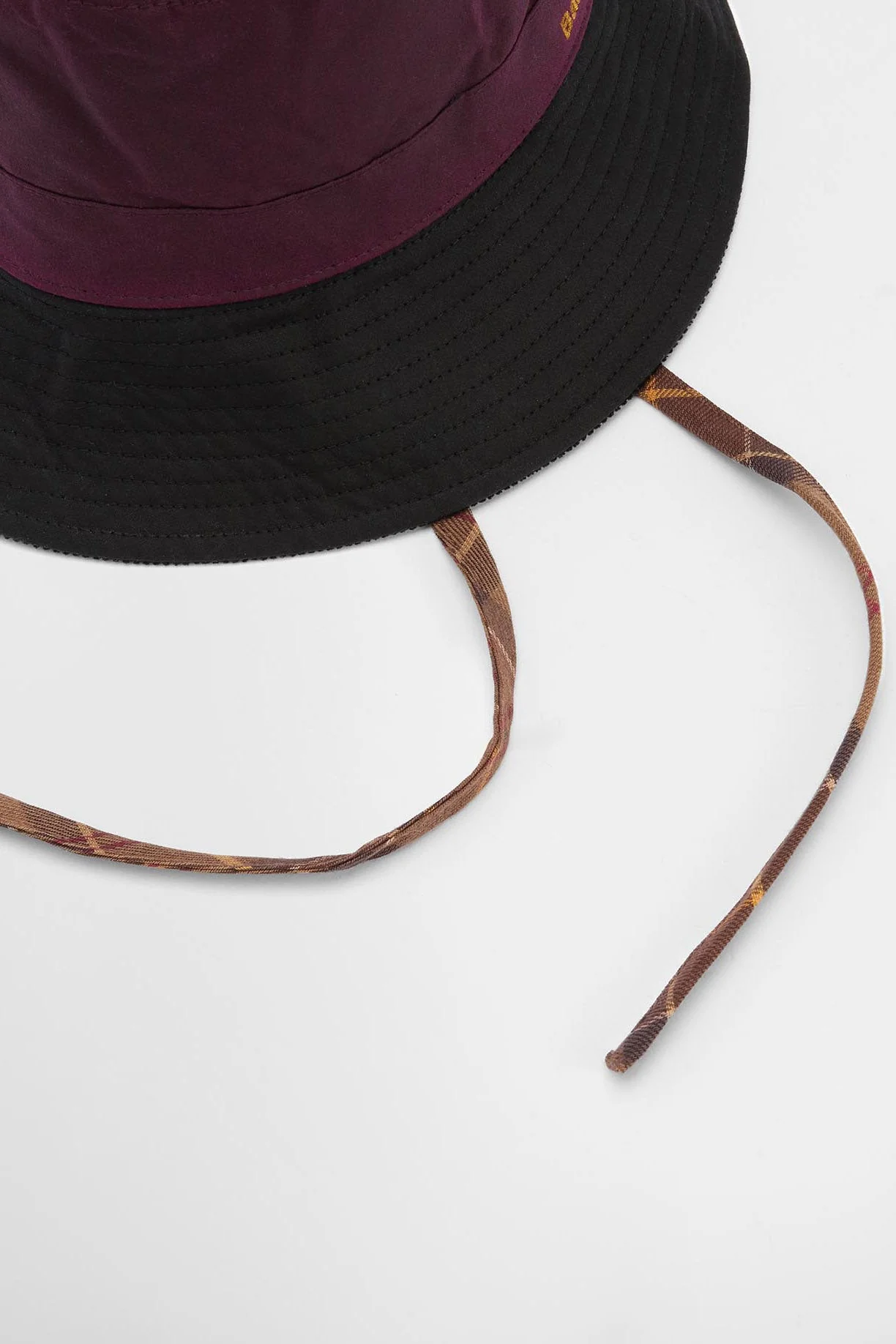 Brackley Waxed Bucket Hat - Merlot/Black - Image 4