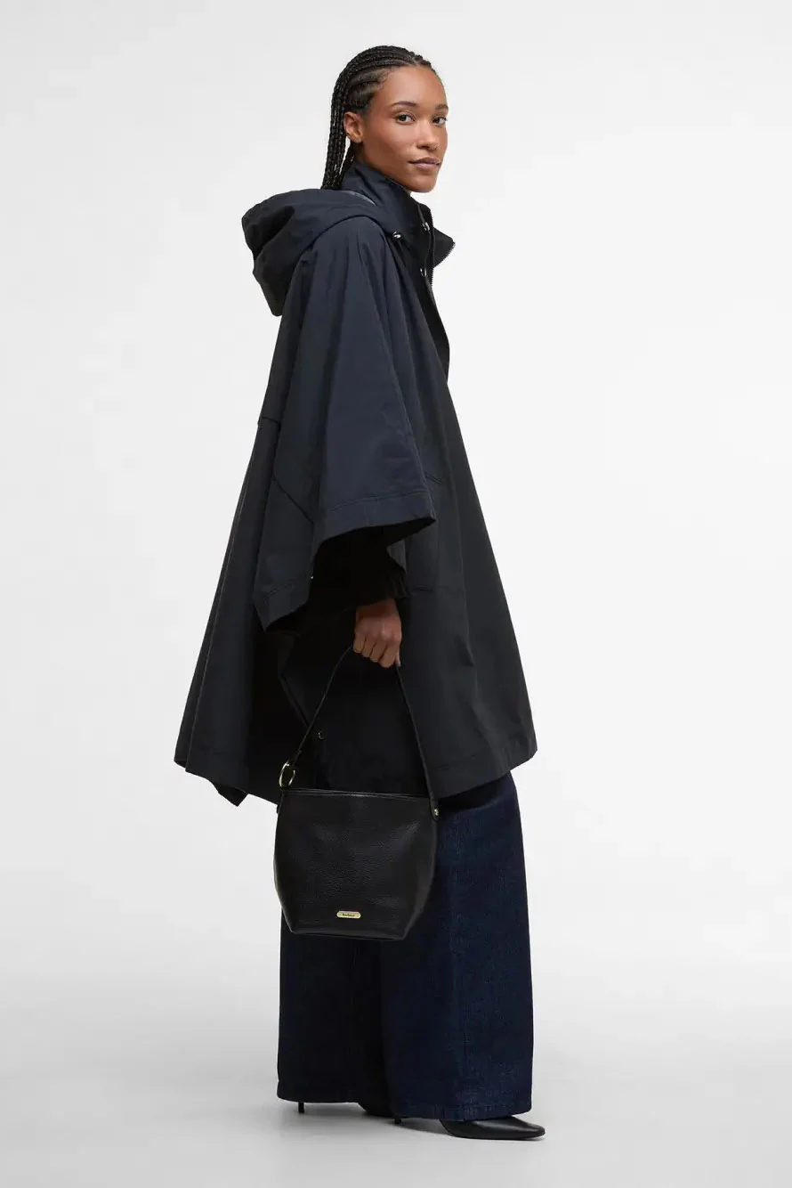 Cedar Leather Bucket Bag - Black - Image 2