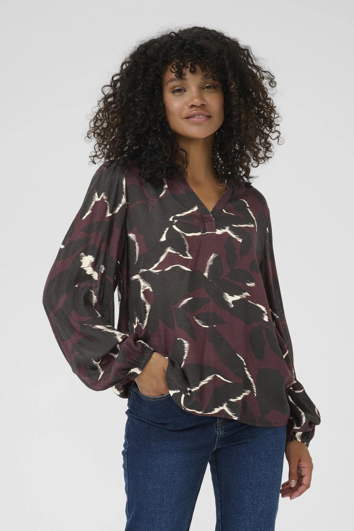 Beate Leaf Print Blouse - Windsor Wine/Black - Image 2