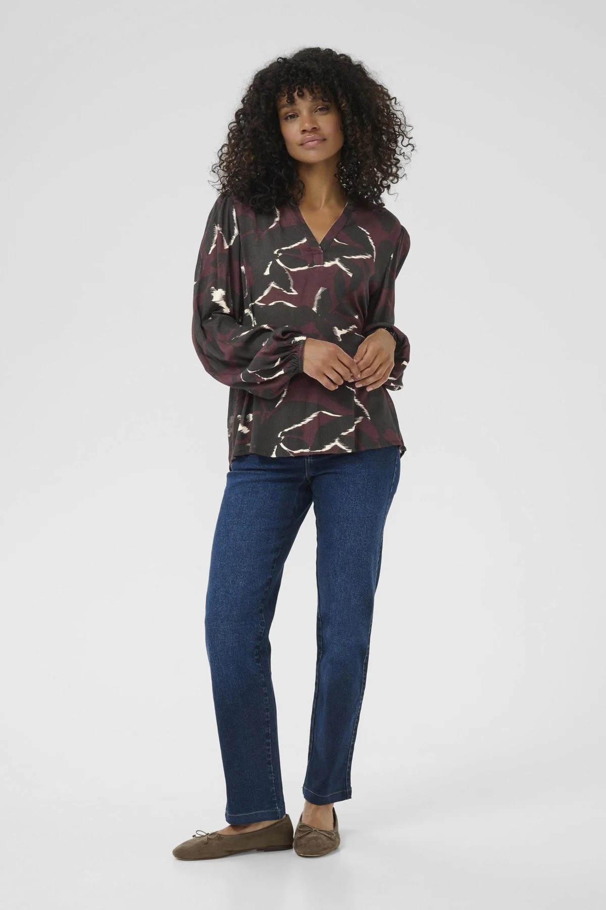 Beate Leaf Print Blouse - Windsor Wine/Black - Image 4