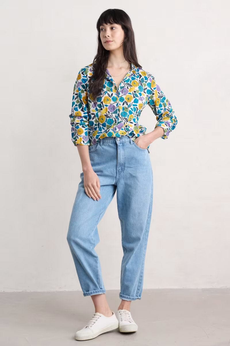 Larissa Organic Cotton Shirt - Zennor Blooms Chalk - Image 4