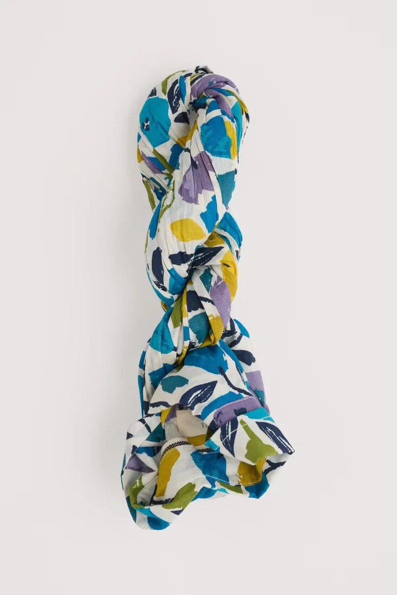 Larissa Organic Cotton Shirt - Zennor Blooms Chalk - Image 5