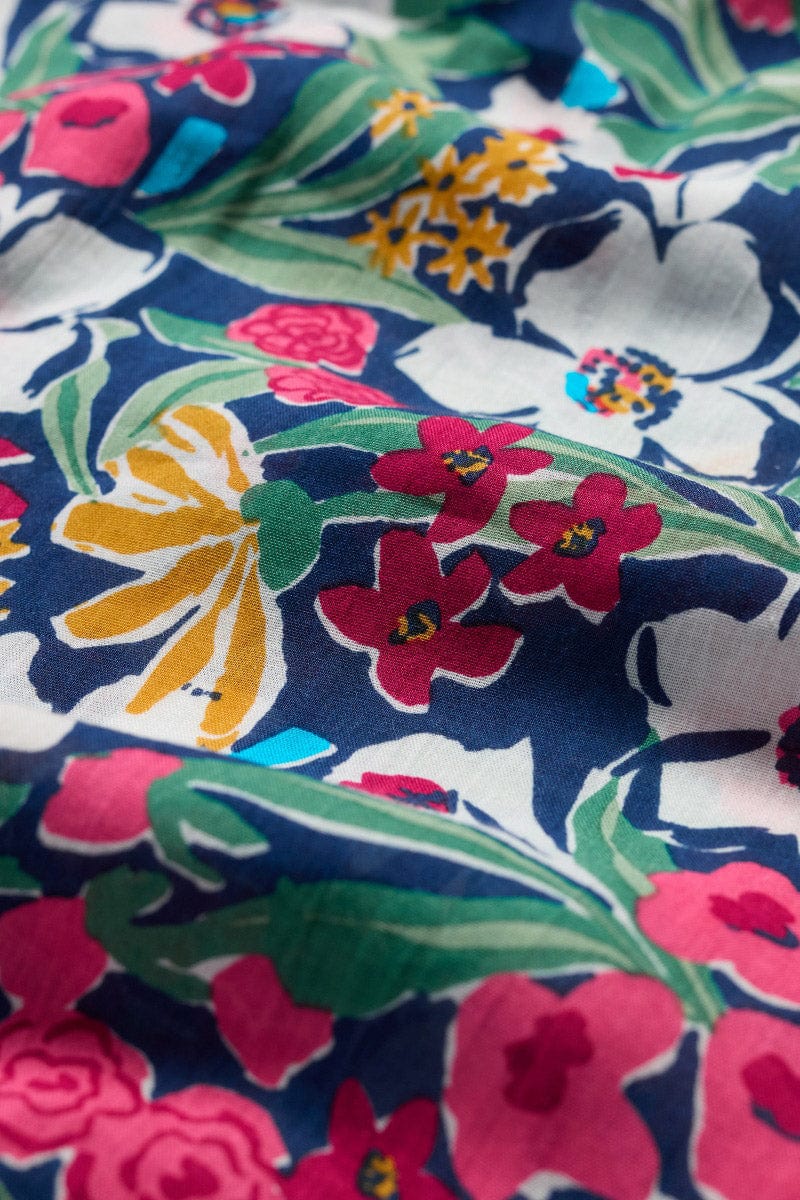 Summer Scarf - Garden Flowers Night - Image 4