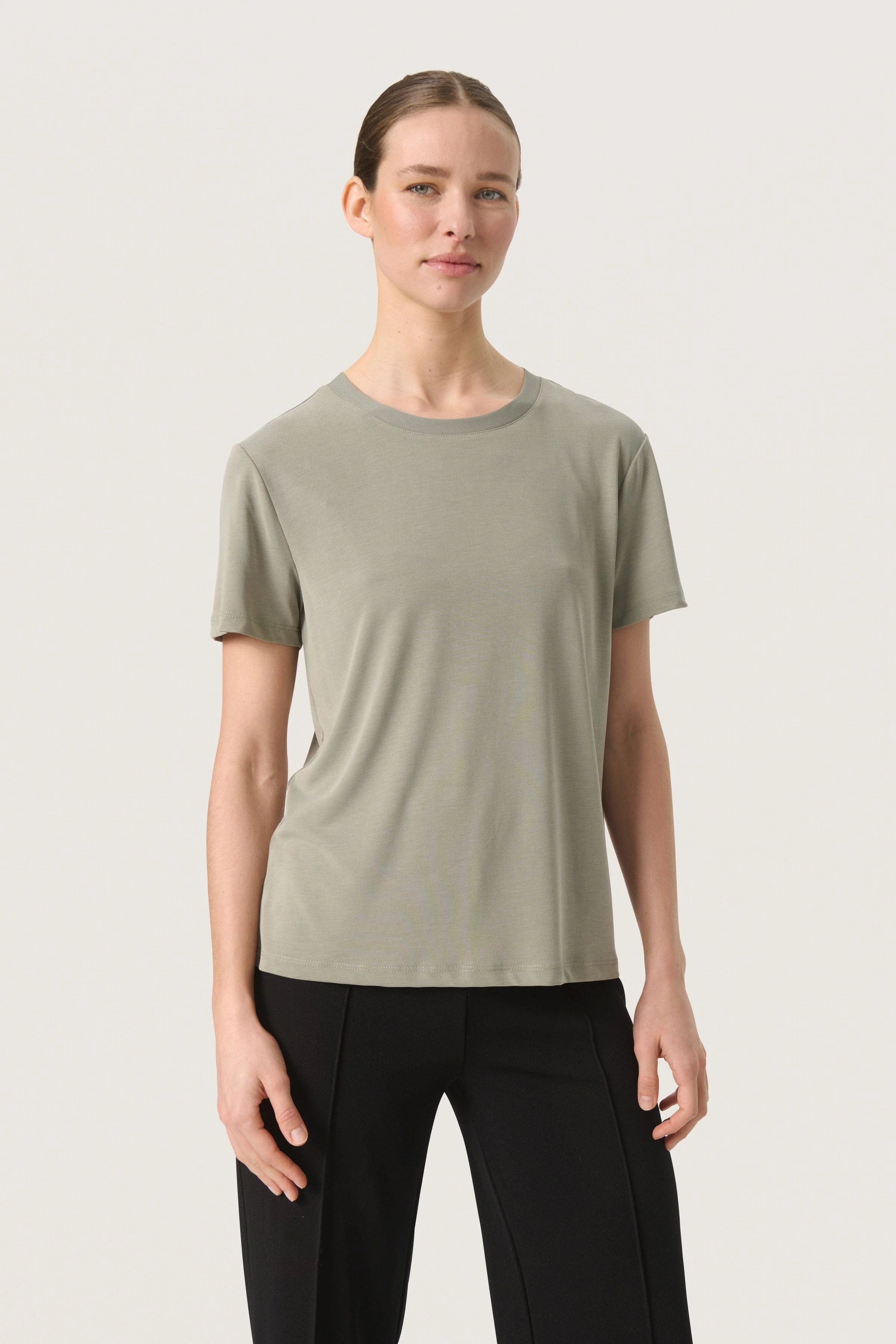 Columbine Short Sleeve T-Shirt - Shadow - Image 5