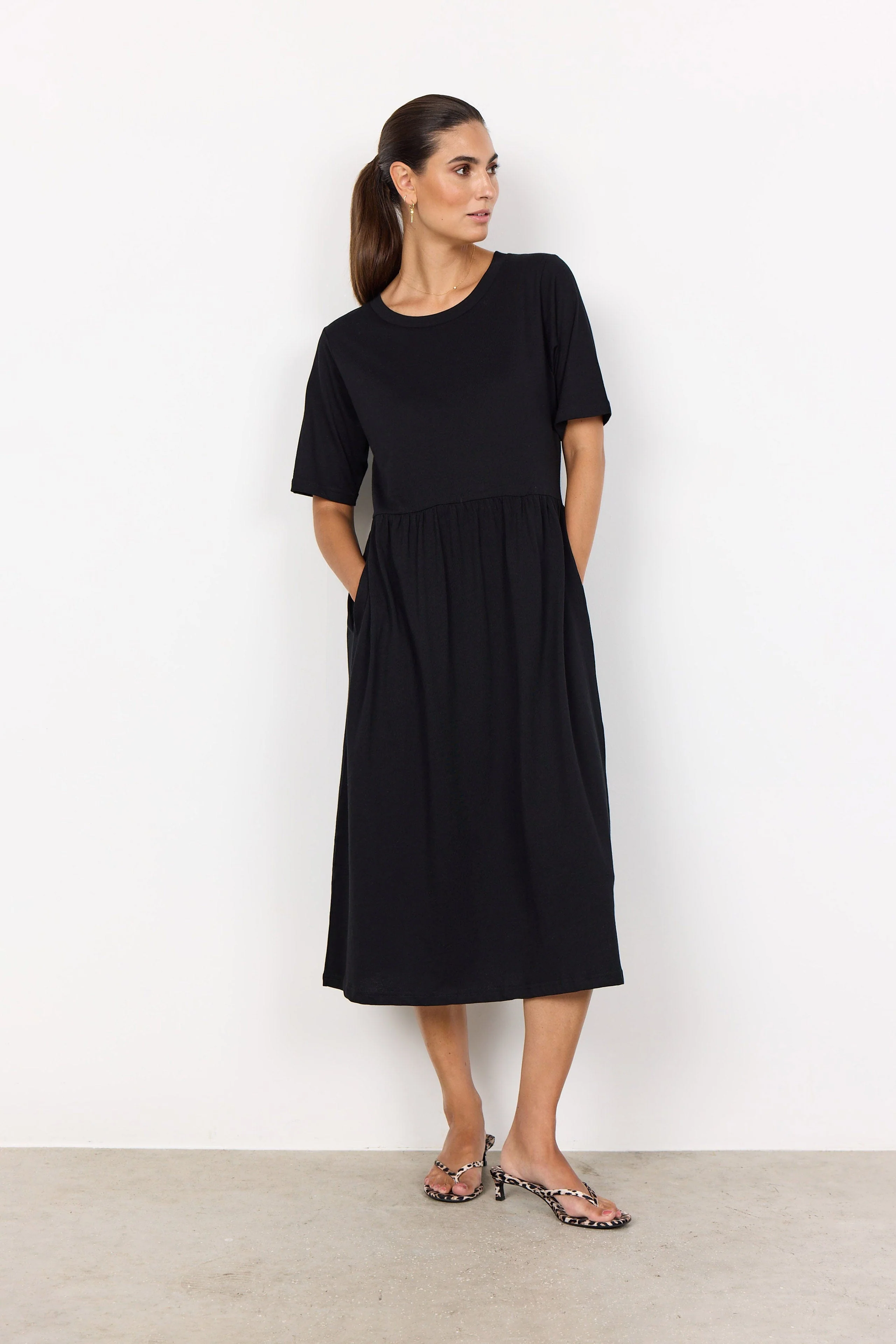 Derby Cotton Dress -Black - Image 3