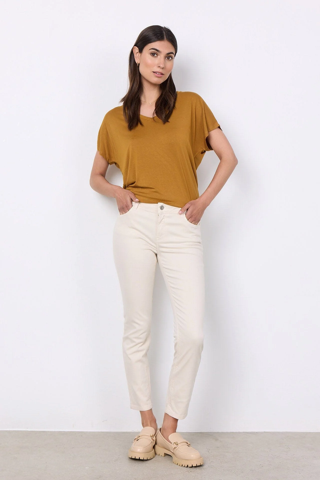 Erna Patrizia Cropped Jeans - Cream - Image 4