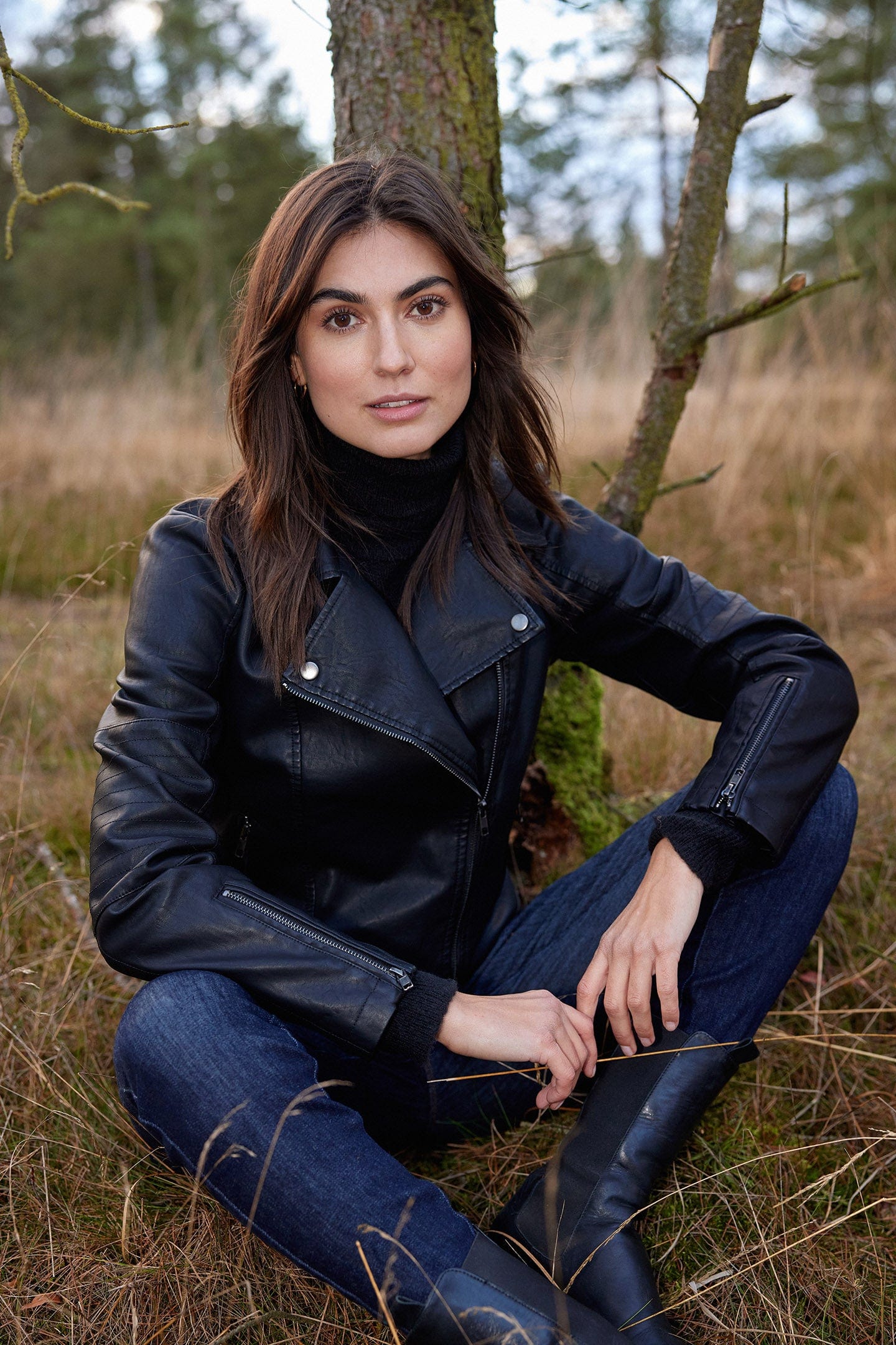 Gunilla Faux Leather Jacket - Black - Image 7