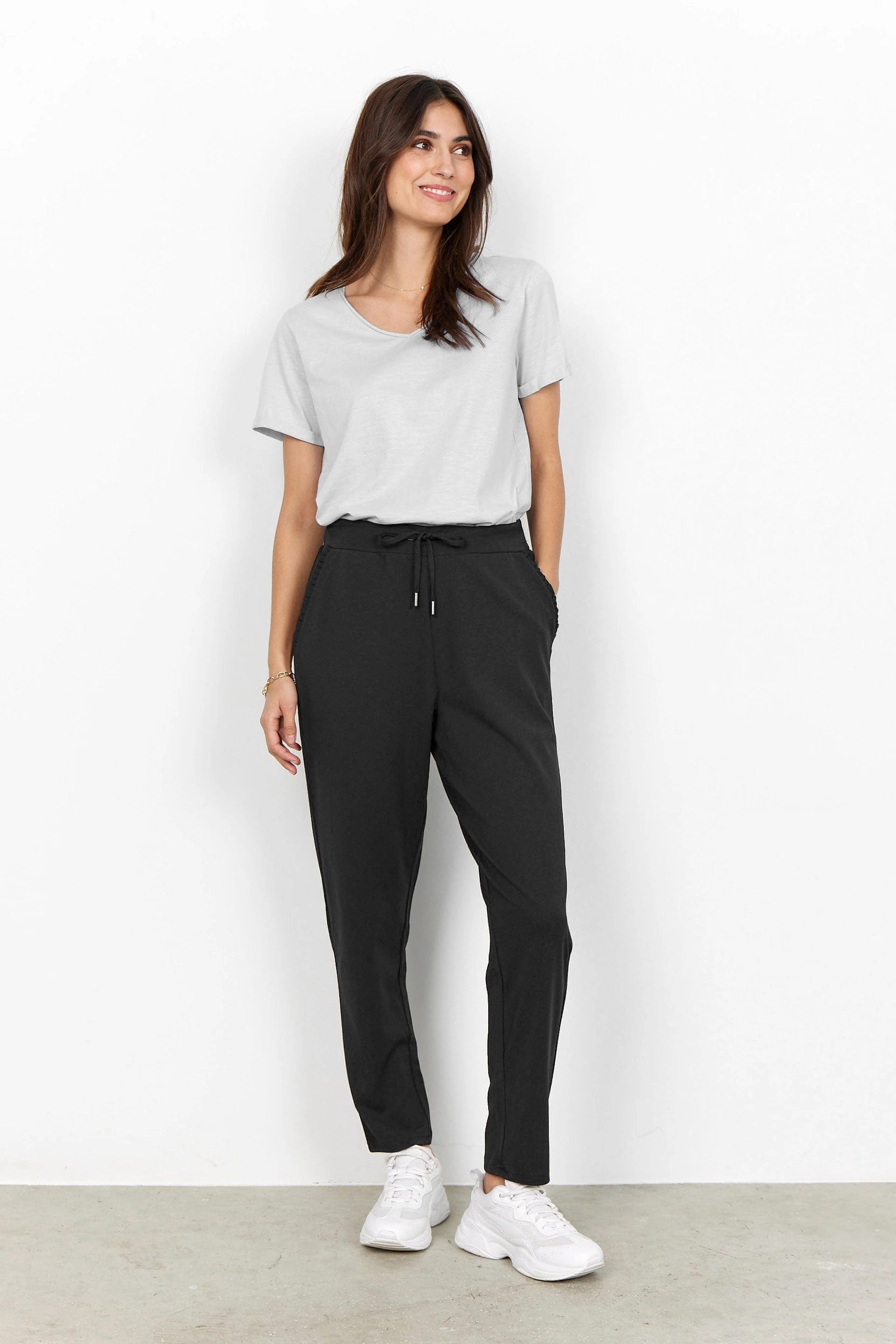 Siham Elastic Waist Trousers - Black - Image 2